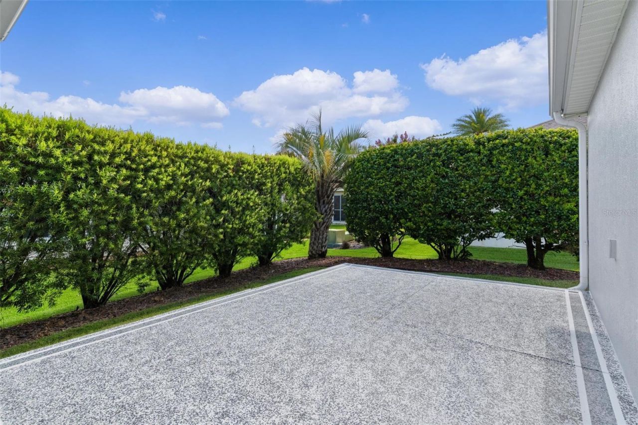 634 Allenwood Loop , The Villages, FL 32162 Photo