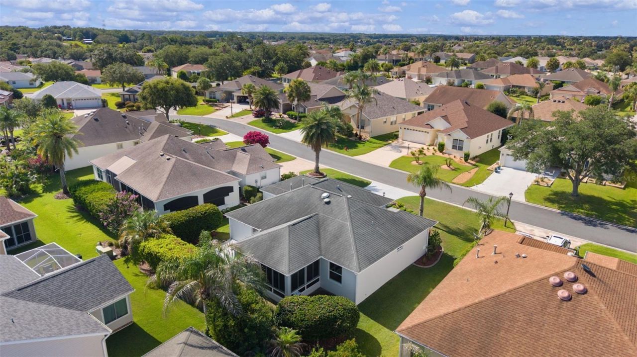 634 Allenwood Loop , The Villages, FL 32162 Photo