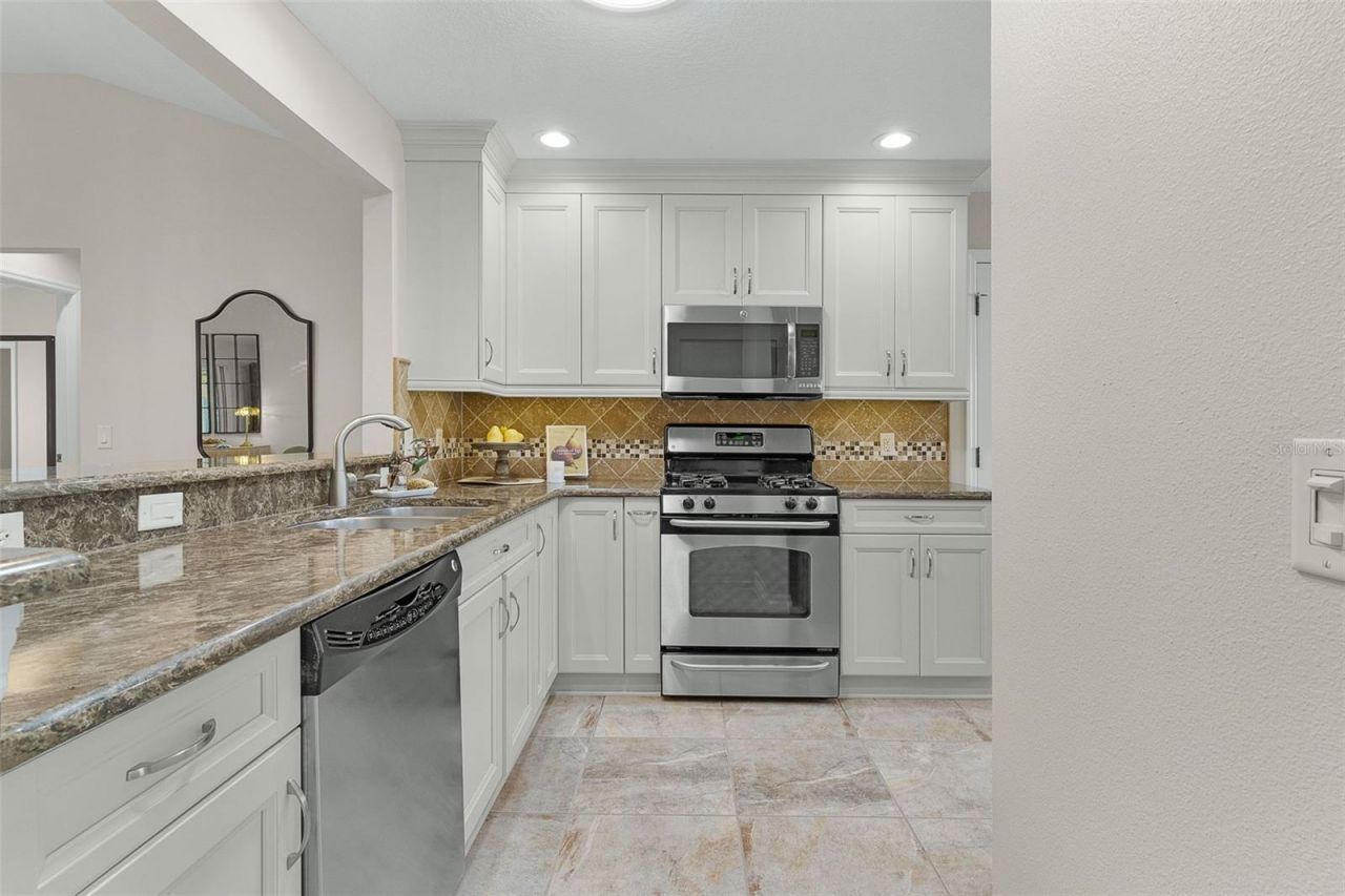 634 Allenwood Loop , The Villages, FL 32162 Photo