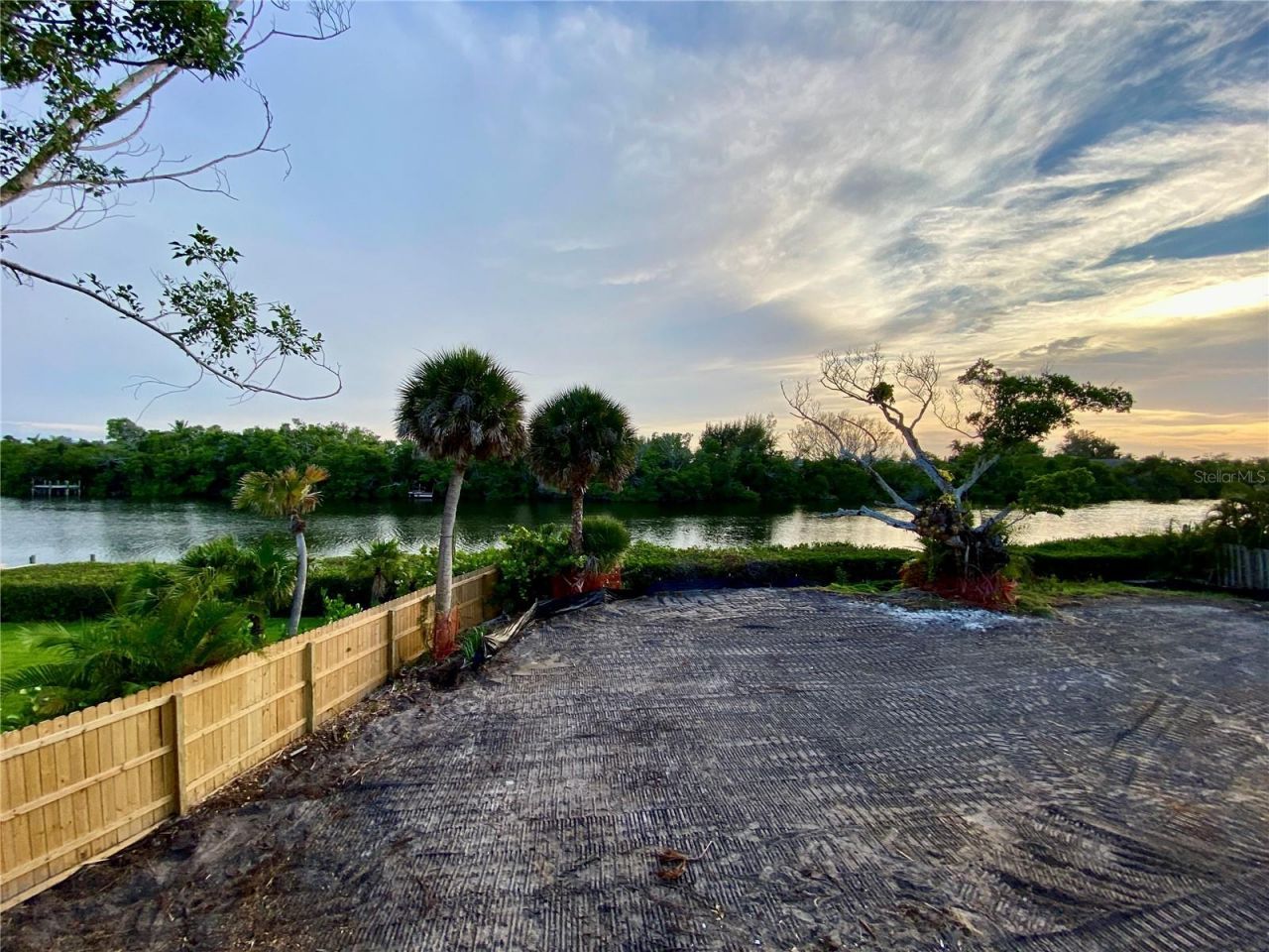 7820 Midnight Pass, Sarasota, FL 34242 Photo