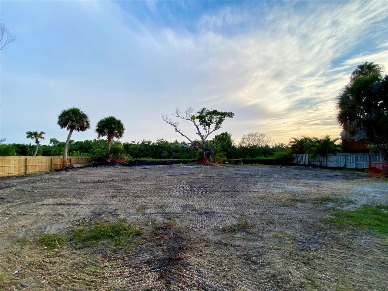 7820 Midnight Pass, Sarasota, FL 34242 Photo