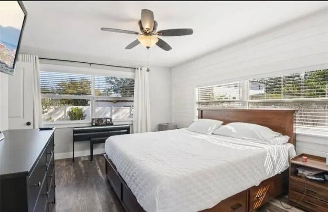 4220 SW 13th Street, Unit 4220, Miami, FL 33134 Photo