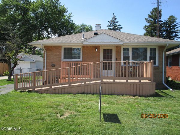 1240 Glenview Road, Toledo, OH 43614
