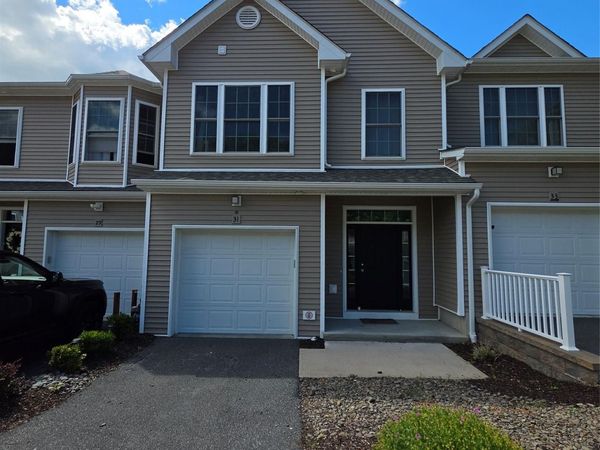 31 Pinto Road W, Middletown, NY 10941