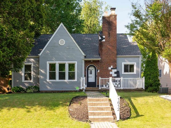 1612 PARK RD, Waynesboro, VA 22980