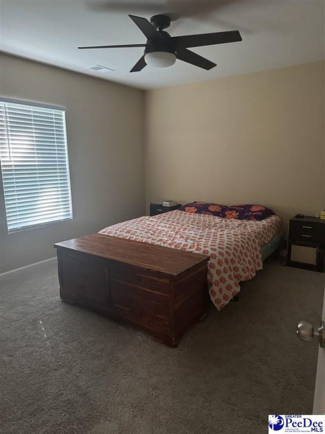 810 Twin Oaks Circle Photo 6