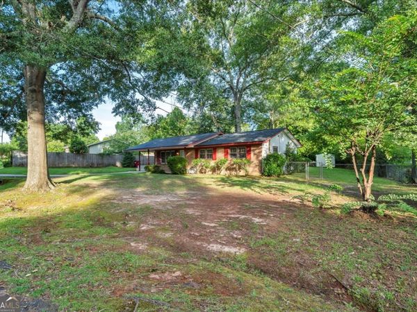 413 Davis Drive, Centerville, GA 31028