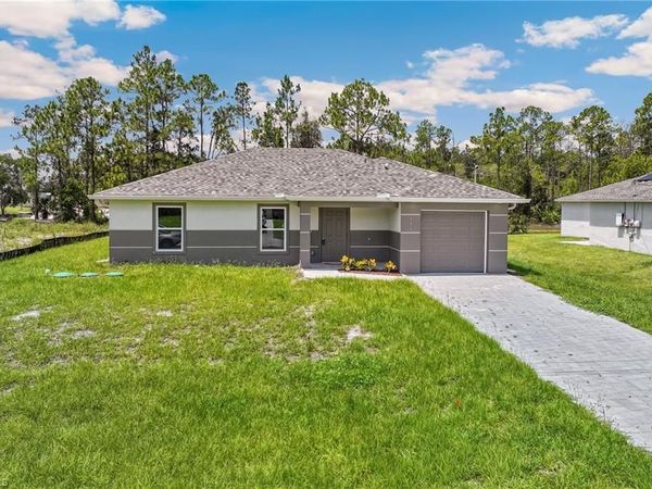 131 Sanborn DR , LEHIGH ACRES, FL 33972
