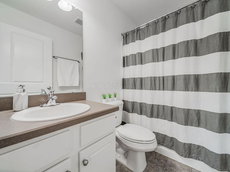 6186 Needletail Road, Unit 66, Columbus, OH 43230 Photo 22