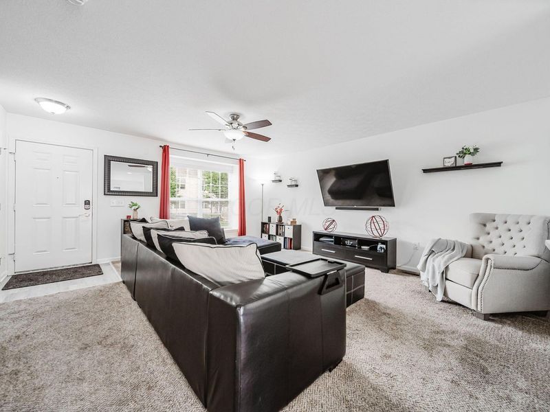 6186 Needletail Road, Unit 66, Columbus, OH 43230 Photo 6