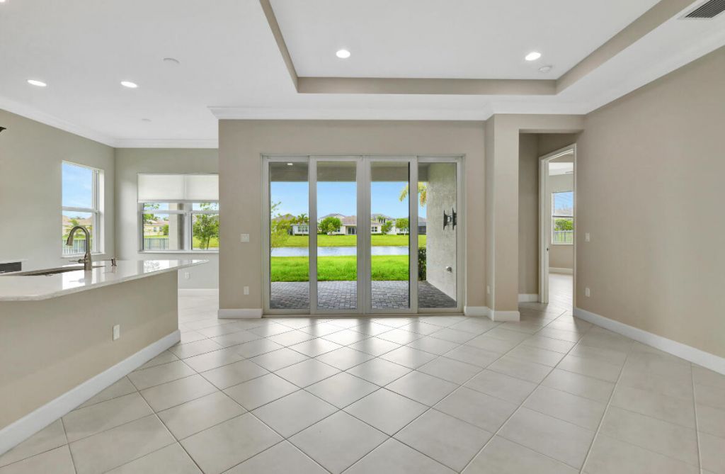 15684 Goldfinch Circle, The Acreage, FL 33470 Photo