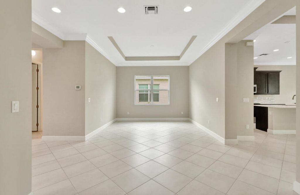 15684 Goldfinch Circle, The Acreage, FL 33470 Photo