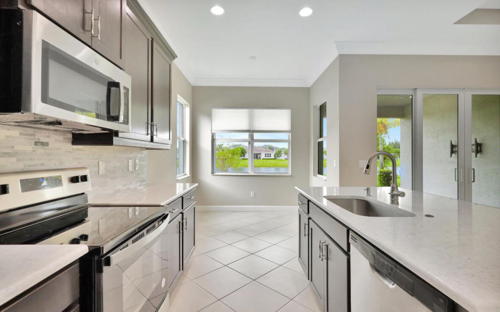 15684 Goldfinch Circle, The Acreage, FL 33470 Photo