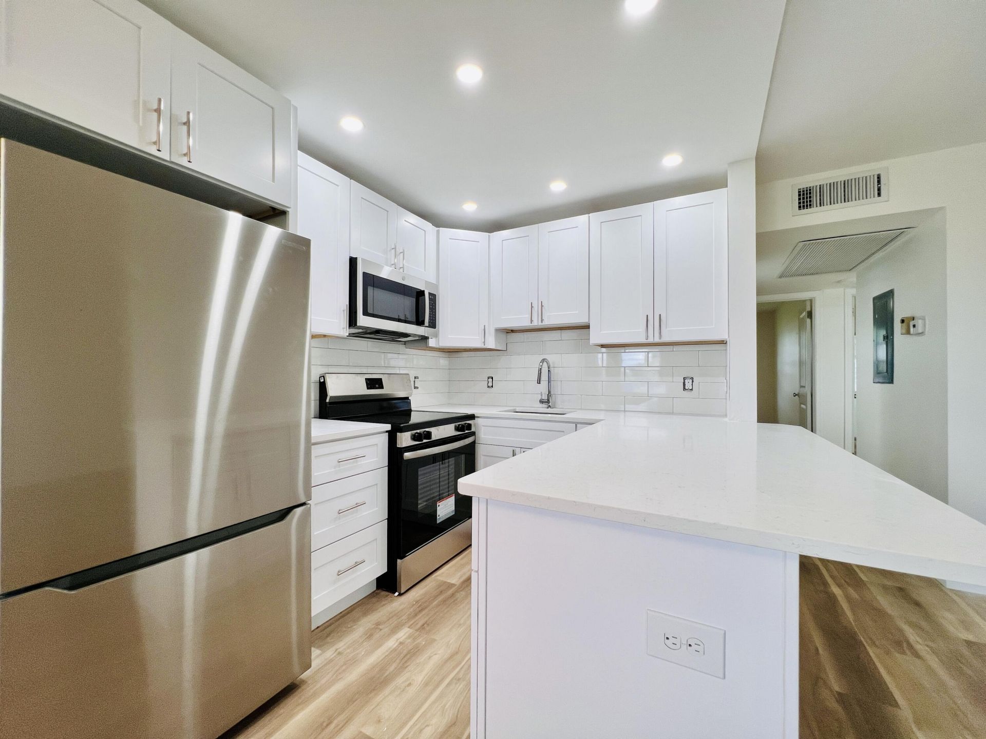 5 Hastings A, West Palm Beach, FL 33417 Photo