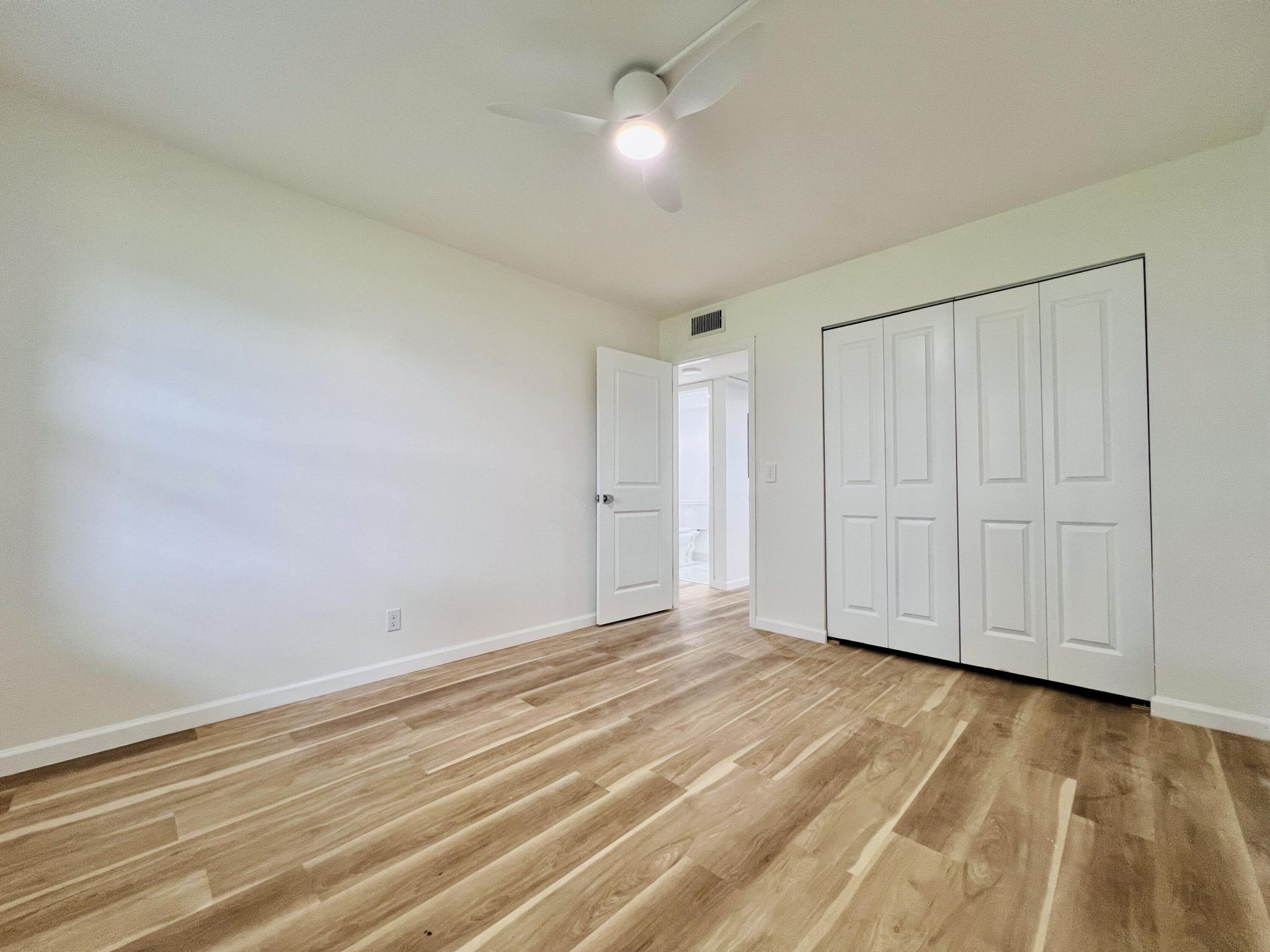 5 Hastings A, West Palm Beach, FL 33417 Photo