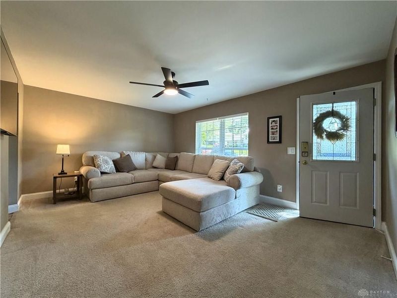195 Teakwood Lane, Springboro, OH 45066 Photo 6