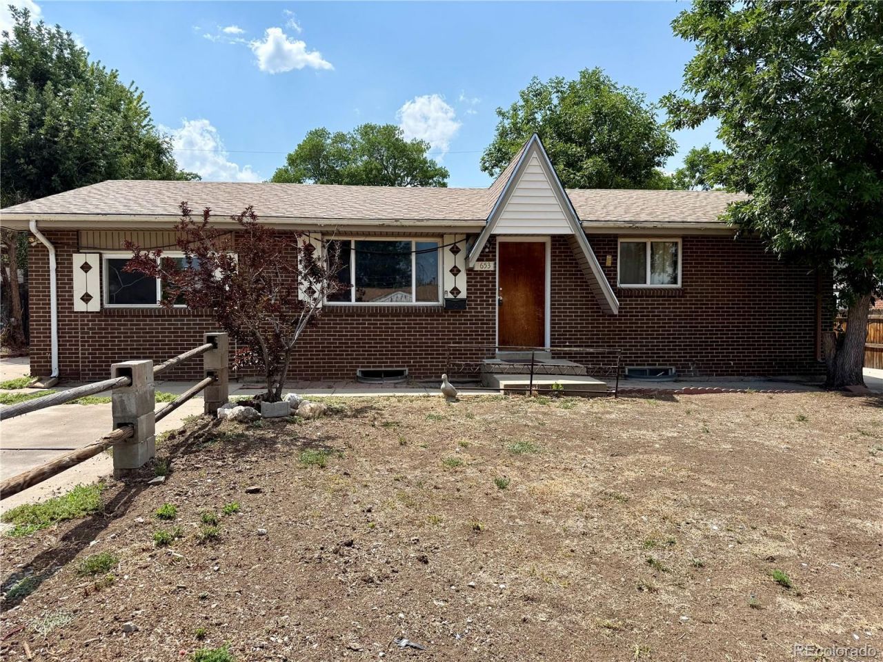 1653 S Yukon Street, Denver, CO 80232 Main Photo