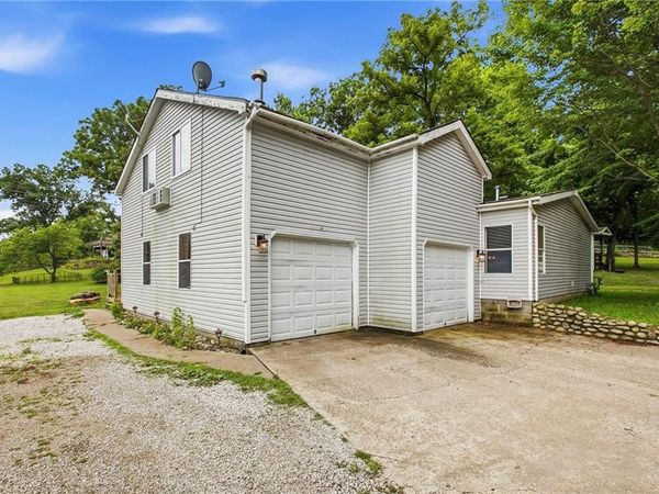 159 & 160 T Street, Lake Lotawana, MO 64086