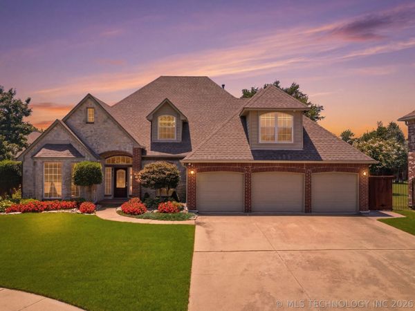 6009 W Phoenix Court , Broken Arrow, OK 74011