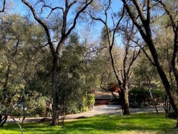 681 Foresthill Ave, Auburn, CA 95603