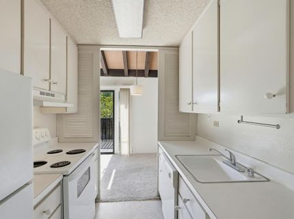 873 Woodside Ln #12, Unit 12, Sacramento, CA 95825 Photo