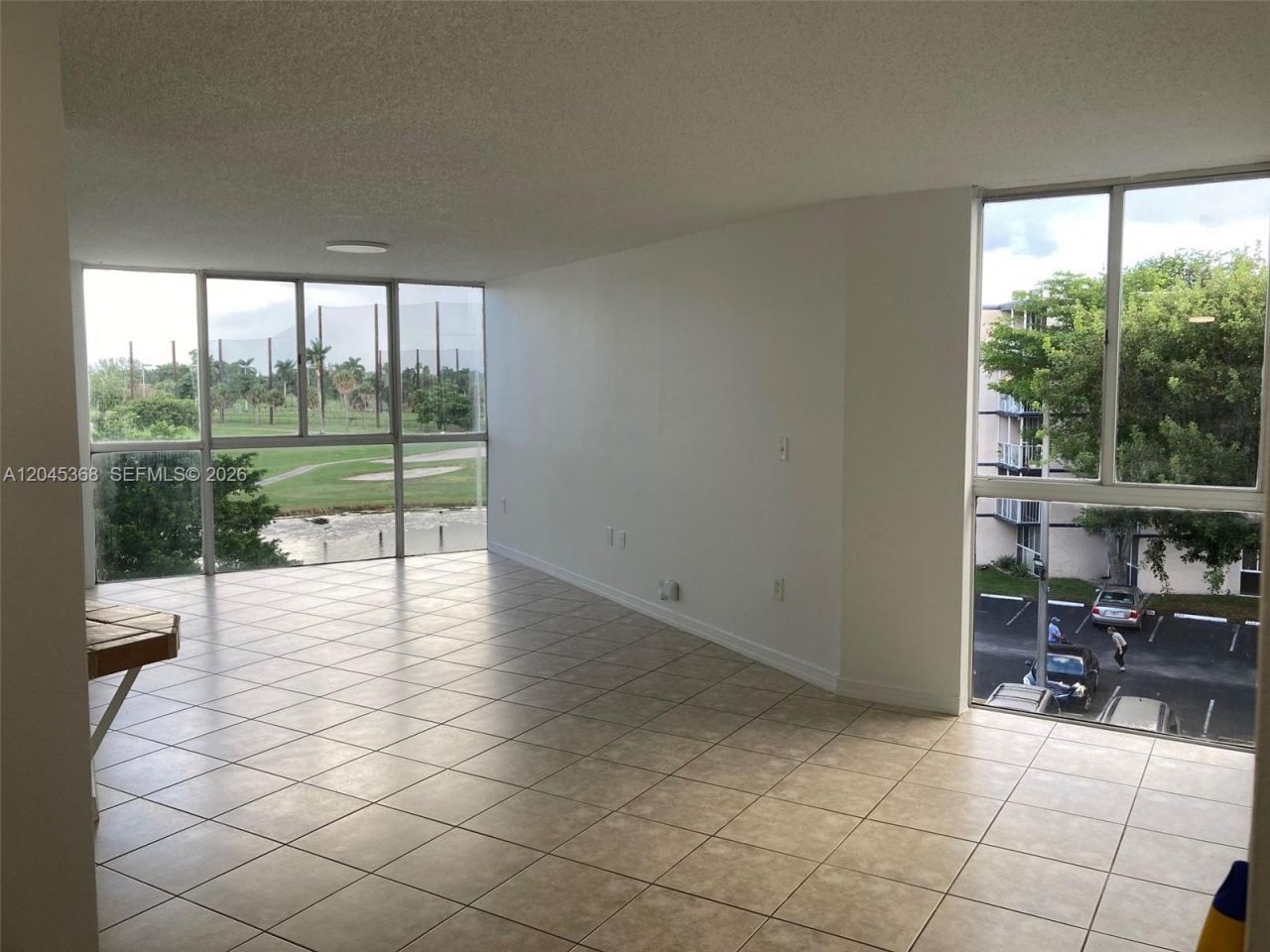 6995 NW 186th St , Unit E403, Hialeah, FL 33015 Photo