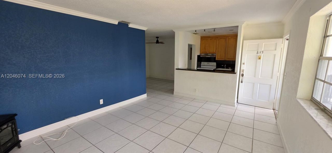 1431 S 14th Ave, Unit 217, Hollywood, FL 33020 Photo