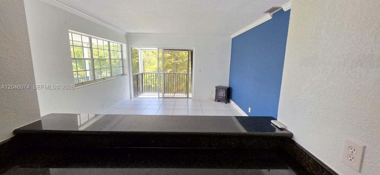 1431 S 14th Ave, Unit 217, Hollywood, FL 33020 Photo