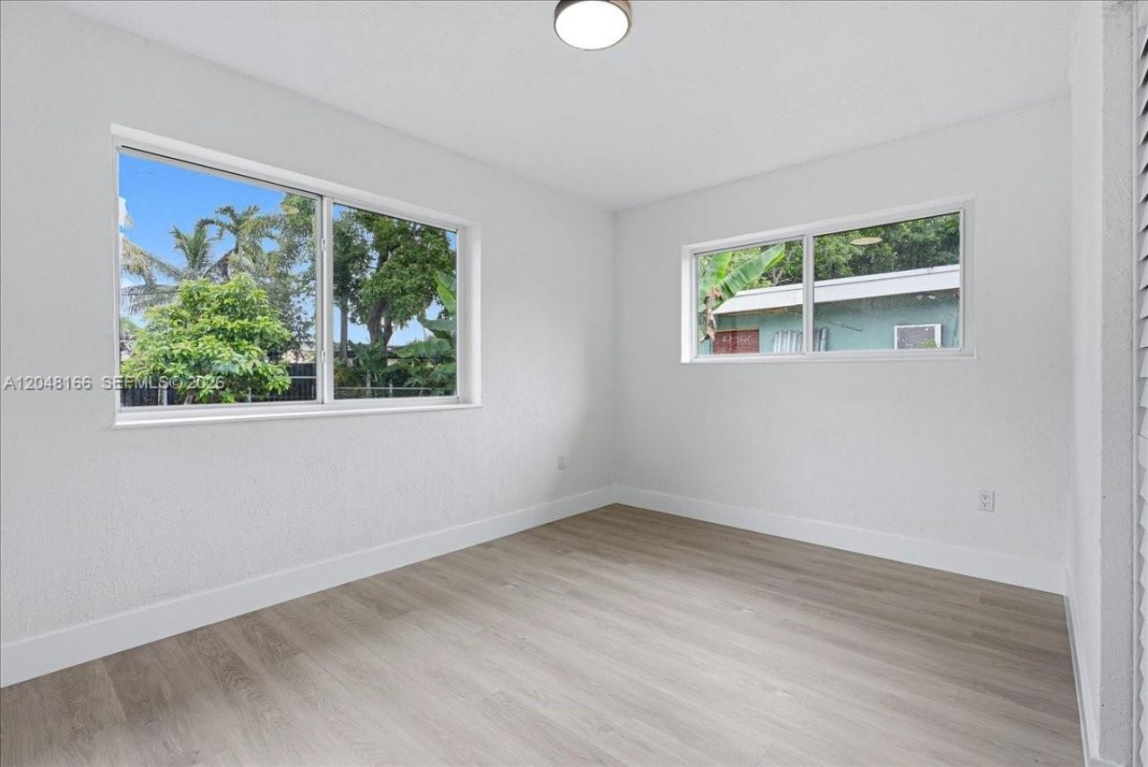 19531 NW 1st Pl , Miami Gardens, FL 33169 Photo