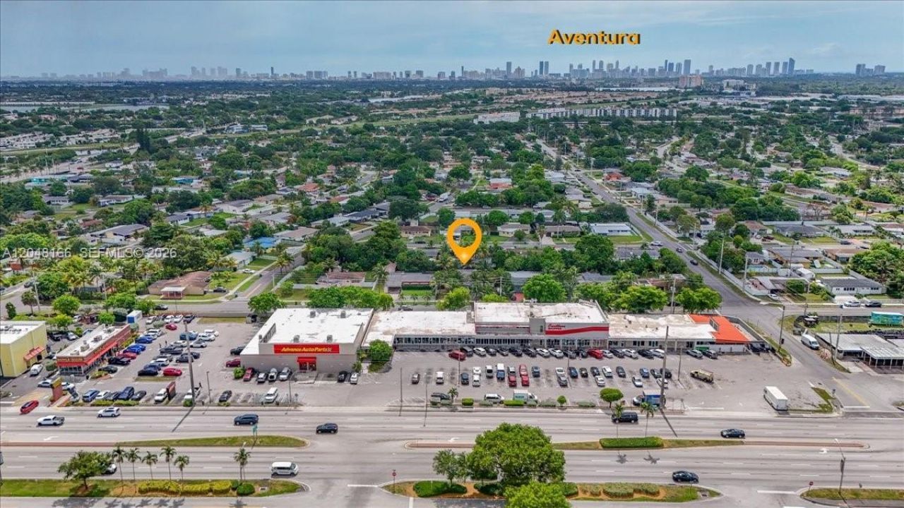 19531 NW 1st Pl , Miami Gardens, FL 33169 Photo