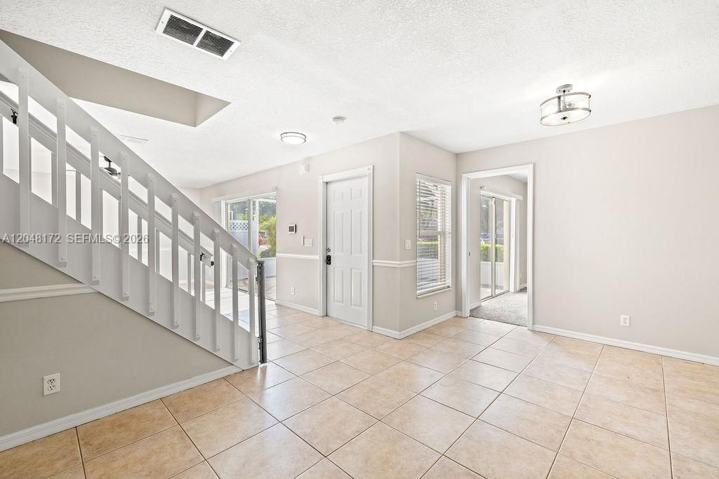 1542 N Lawnwood Cir , Unit 37D, Fort Pierce, FL 34950 Photo