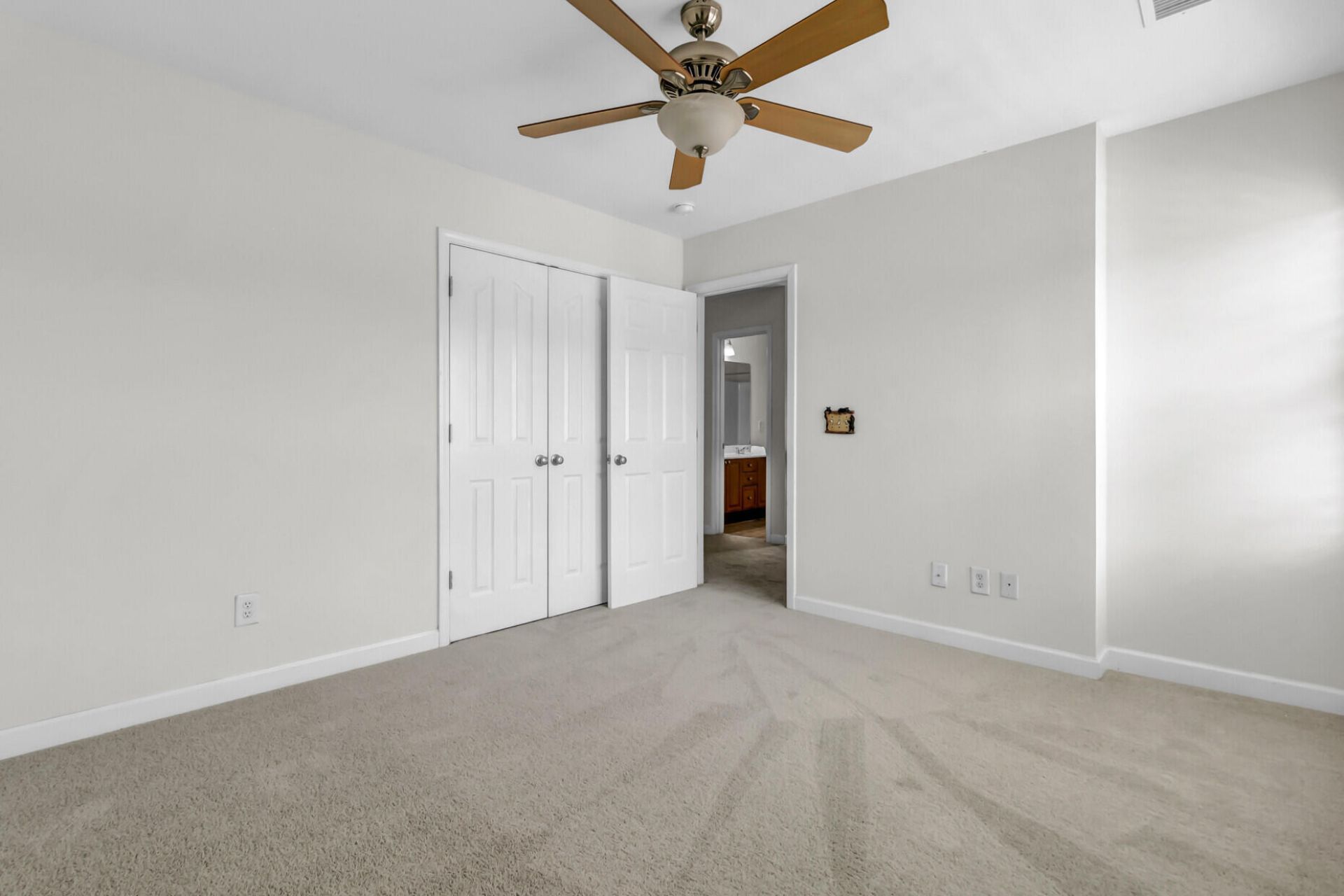 3108 Sonja Way Photo 23