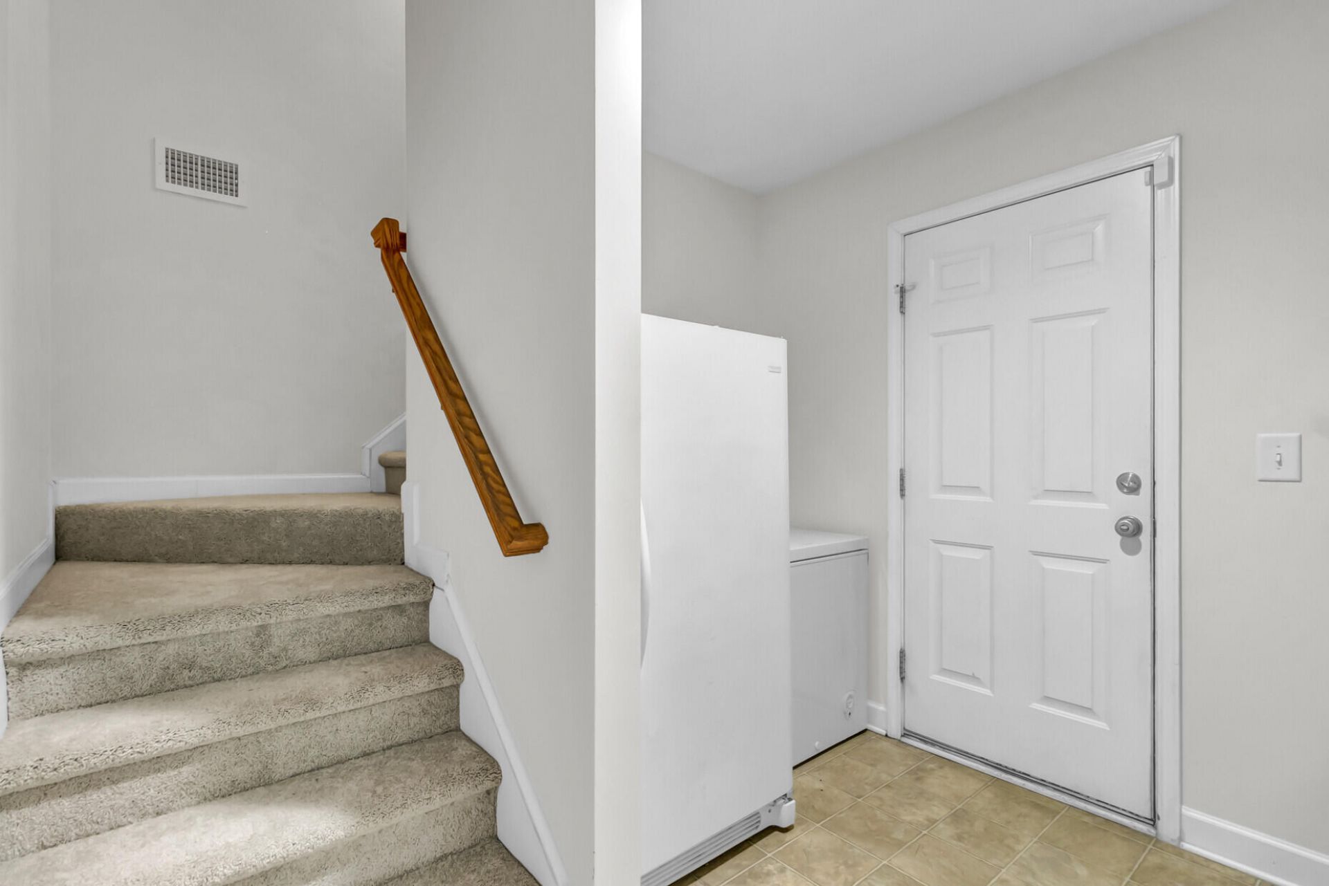 3108 Sonja Way Photo 33
