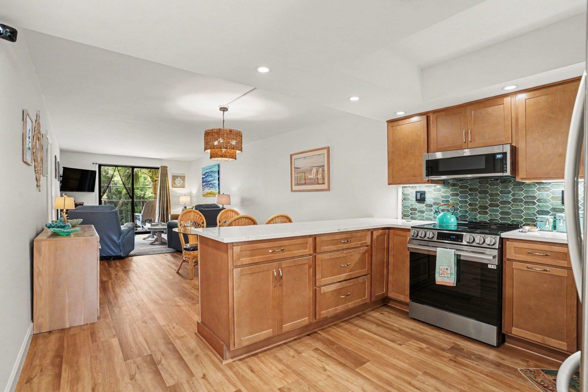 7601 N Ocean Blvd.  Photo 10
