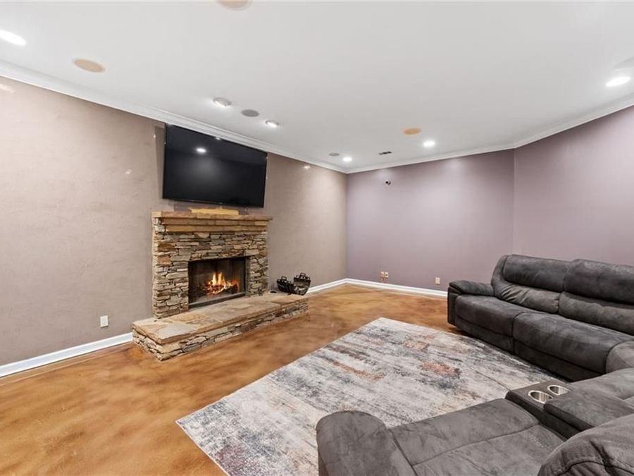 Property Image 46