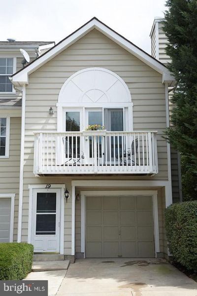 19 BRONCO COURT , GERMANTOWN, MD 20874