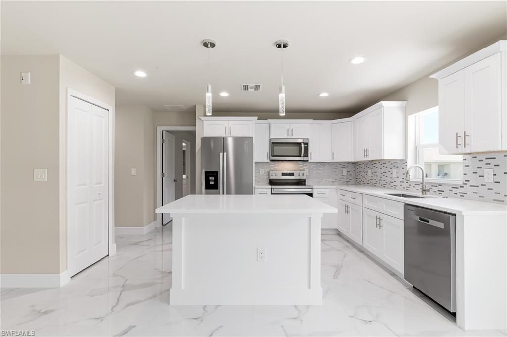 1895 Weldon Ave, Lehigh Acres, FL 33972 Photo