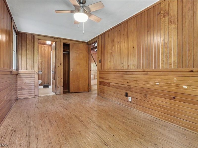 10528 Country Club Lane, Deerfield, OH 44449 Photo 14