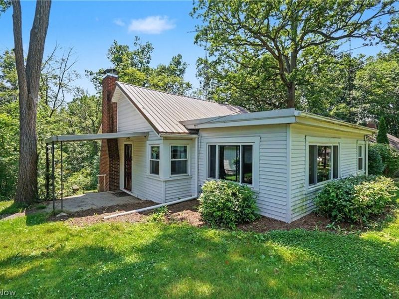 10528 Country Club Lane, Deerfield, OH 44449 Photo 37