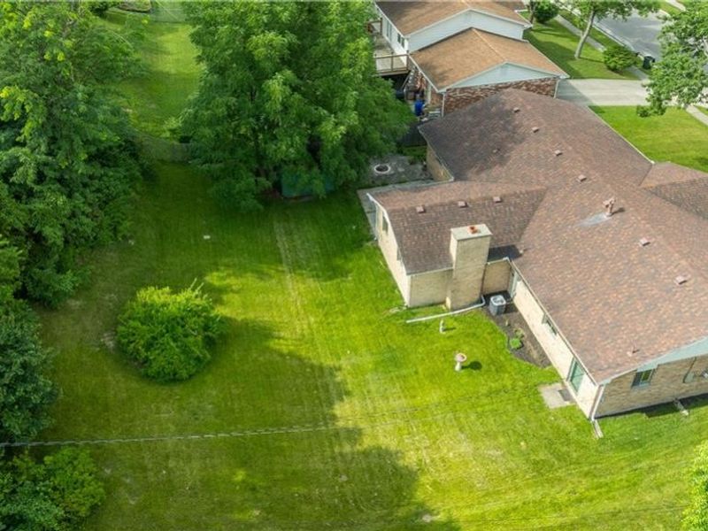861 Kenbrook Drive, Vandalia, OH 45377 Photo 10