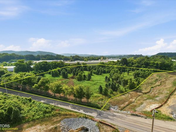 Cusick Rd, Alcoa, TN 37701