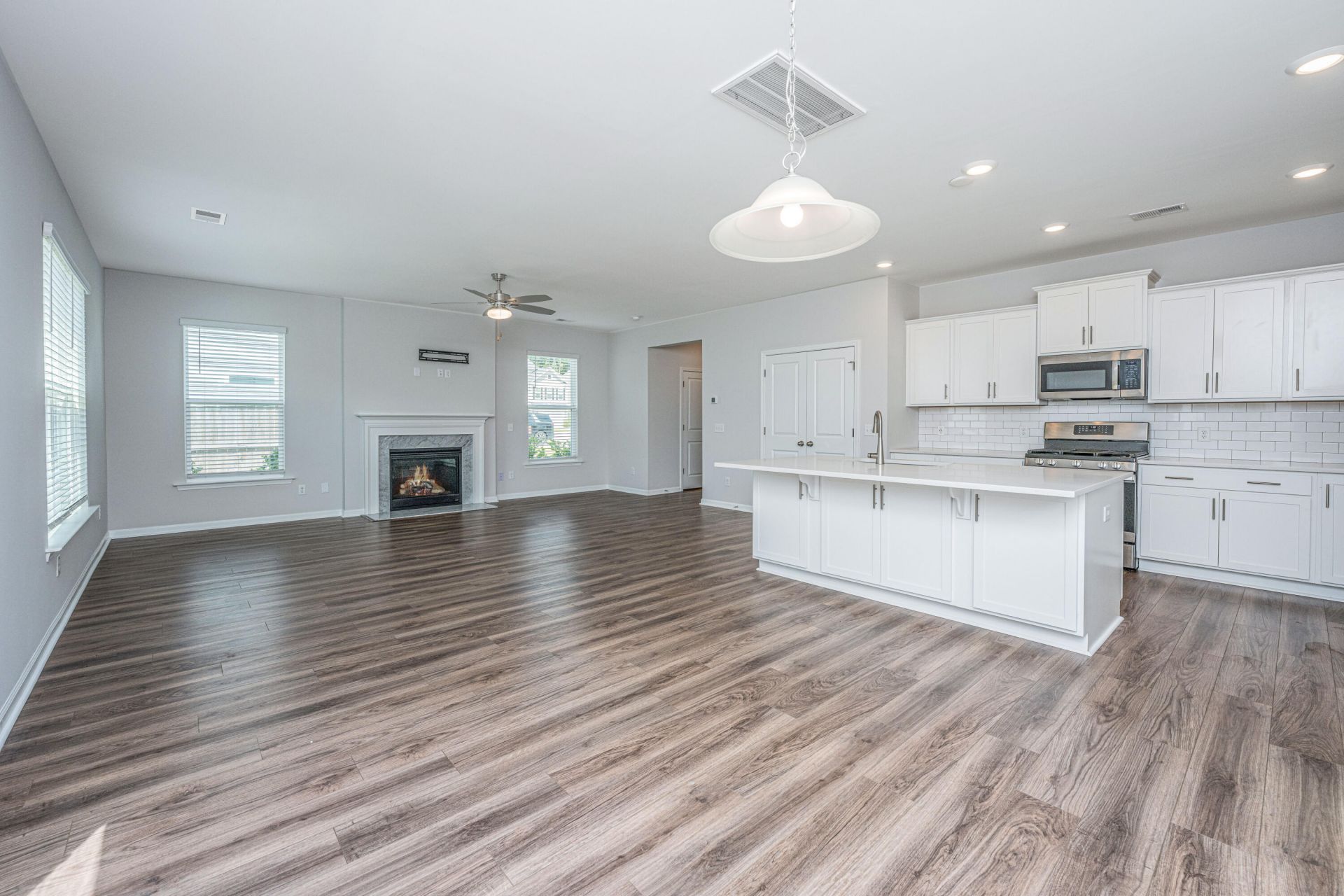 2903 Siebold Drive Photo 8