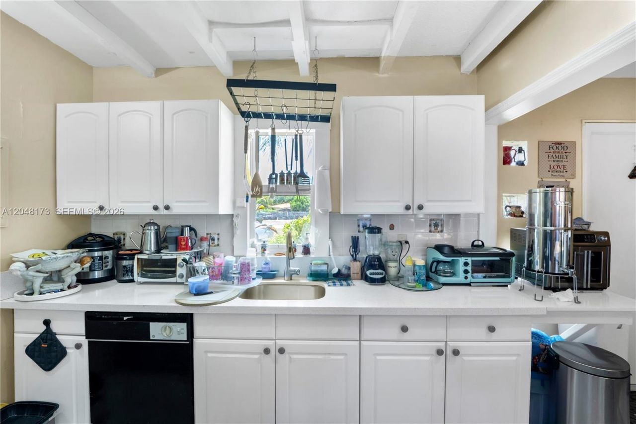 1300 S 20th Ave , Hollywood, FL 33020 Photo