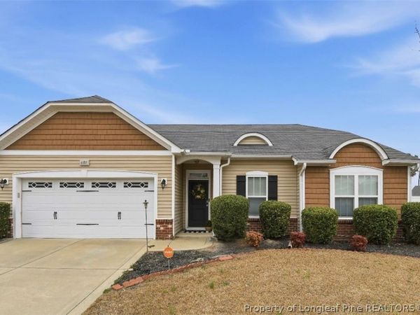 601 Collinwood Drive, Raeford, NC 28376