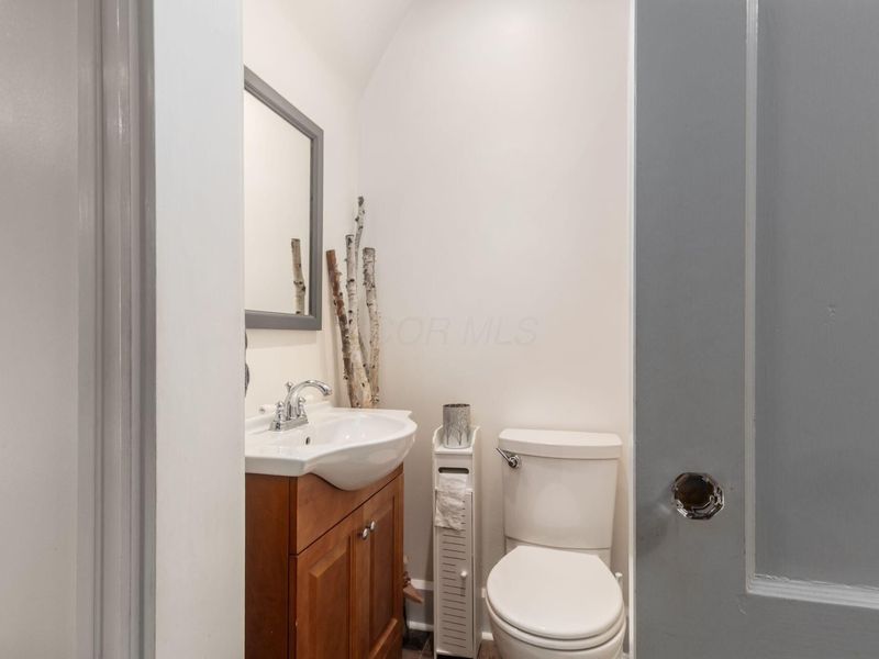 30 S Dawson Avenue, Columbus, OH 43209 Photo 26