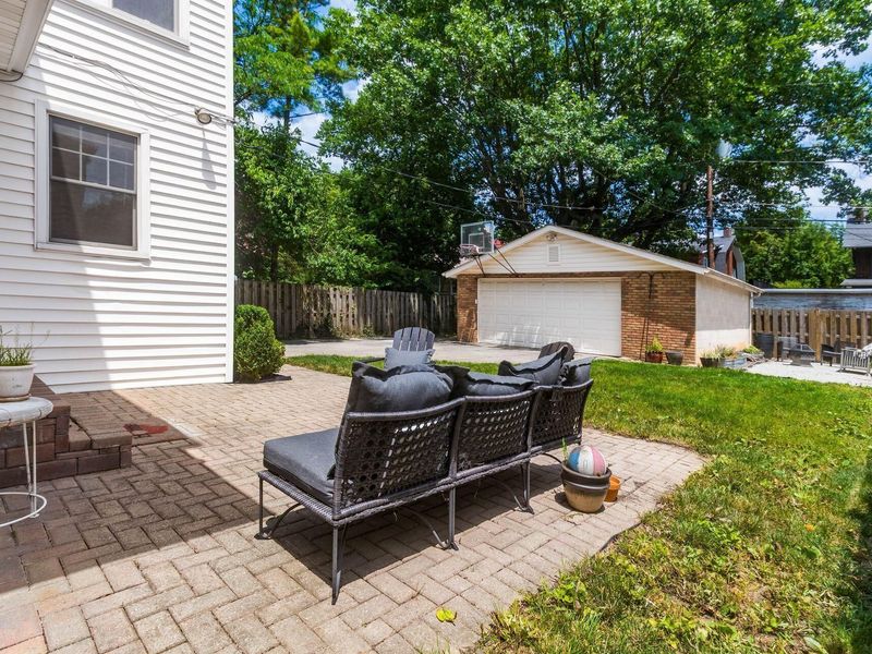 30 S Dawson Avenue, Columbus, OH 43209 Photo 7