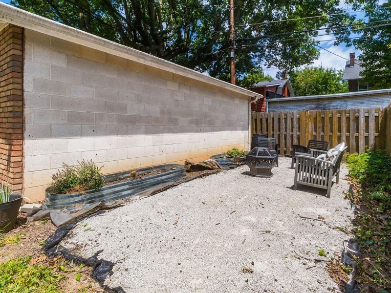 30 S Dawson Avenue, Columbus, OH 43209 Photo 8
