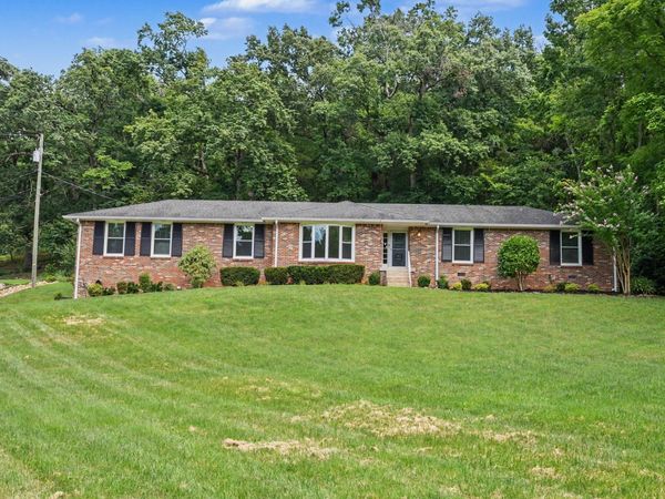 804 Rodney Dr, Nashville, TN 37205