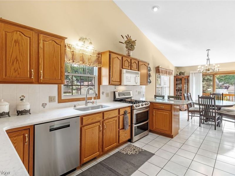 3862 Lorwood Street NW, Massillon, OH 44646 Photo 13