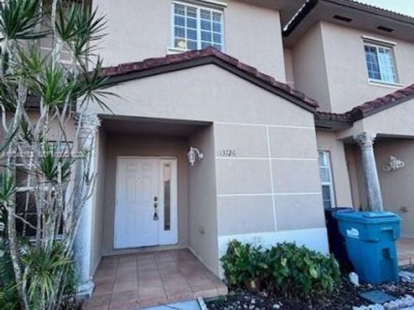 13726 SW 171st Ln , Miami, FL 33177